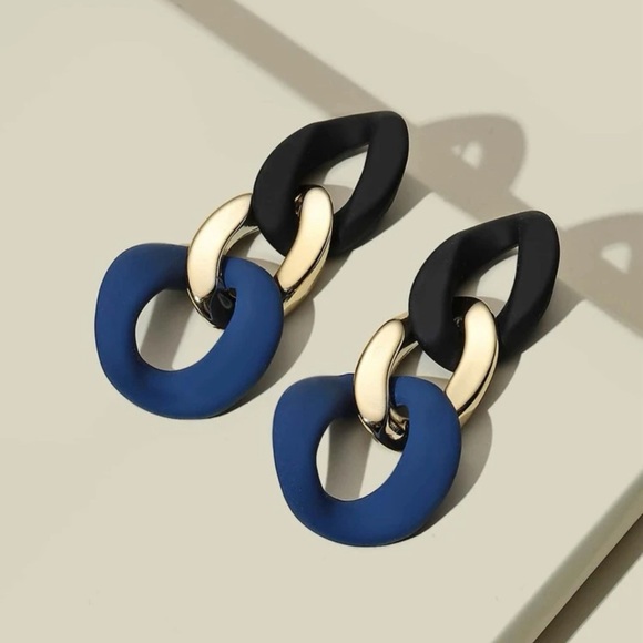 Color Block Chain Link Earrings - Picture 1 of 4